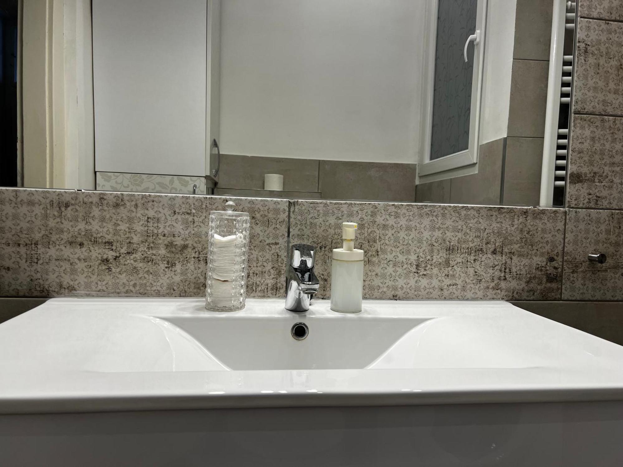 P9 By Small Home Βουδαπέστη Εξωτερικό φωτογραφία